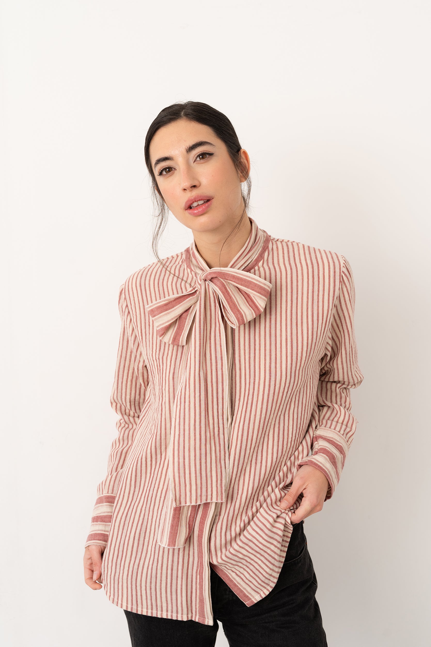 Camisa lazada rayas rojo - Vanó Studio